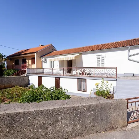 Dunato Apartment
